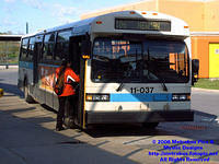 STM-11037-050506-03A.jpg