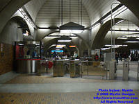 STM-METRO-020808-10.jpg