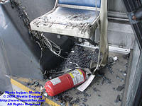 STM-17019-042608-12.jpg