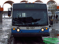 STM-16137-010606-02.jpg