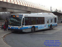 STM-28703-110909-03.jpg
